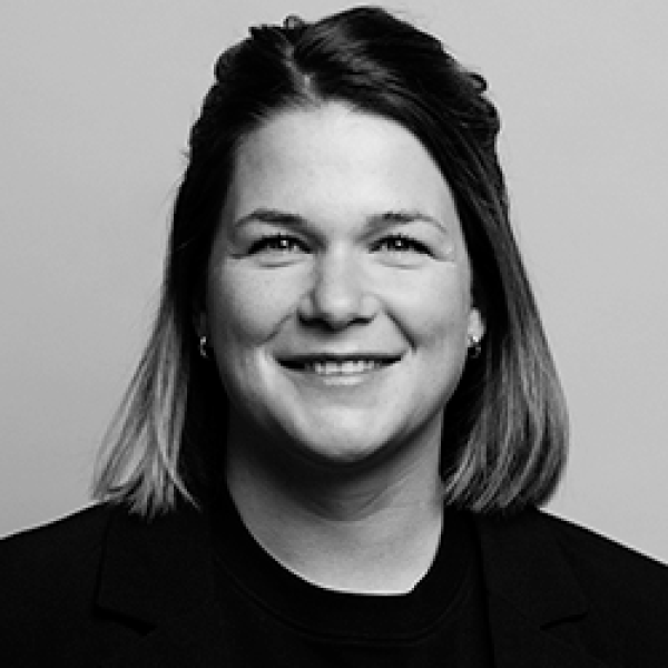 stefanie-fehr-17150807622Jqg8.png