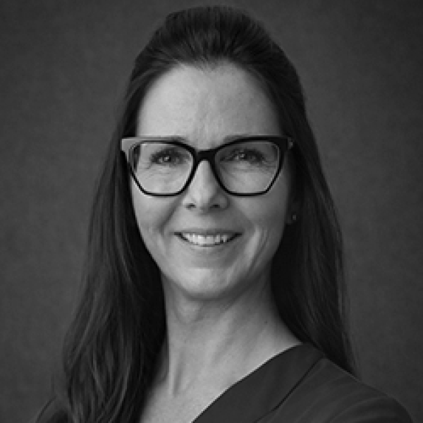 tanja-schoenegger.png